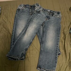 4T pair of jeans- medium wash. In great condition.